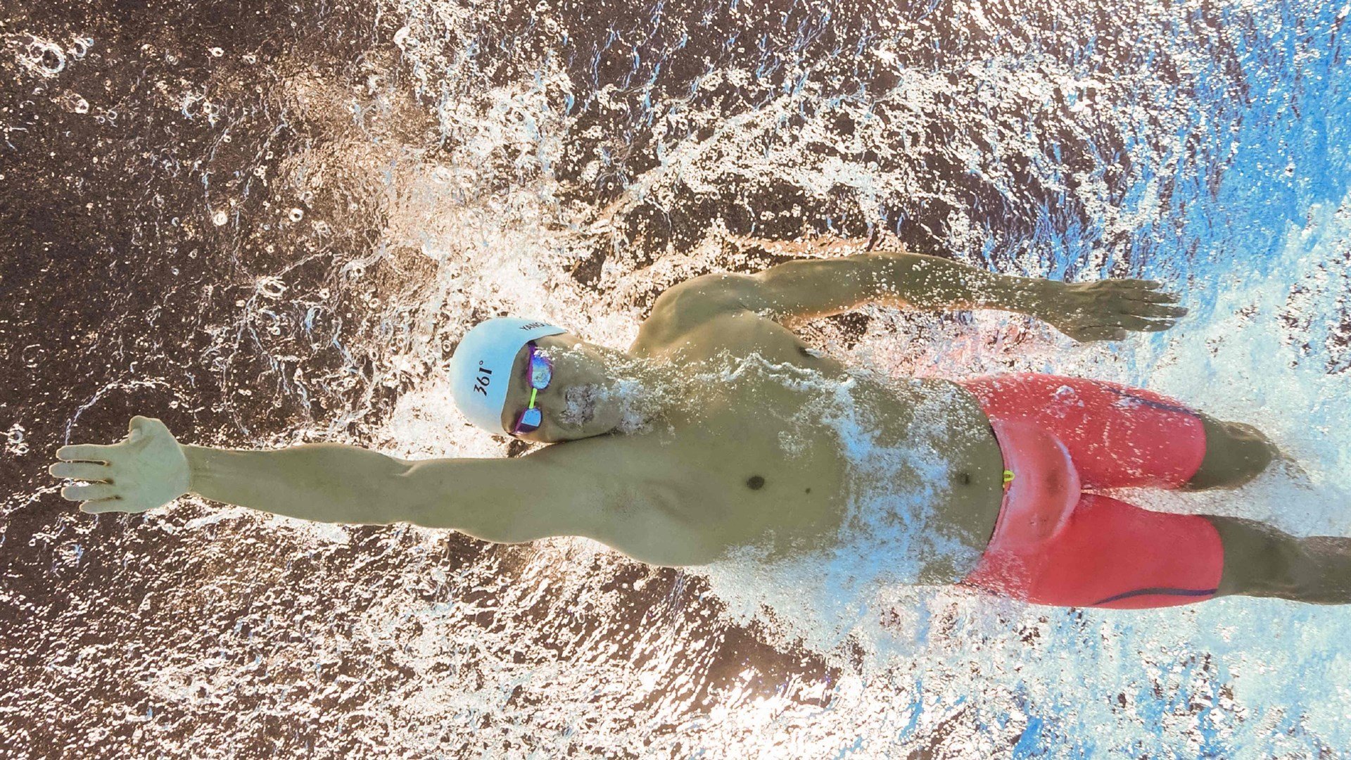 羽毛球国际公开赛决赛，国羽选手技压群雄夺冠，羽毛球国际大赛